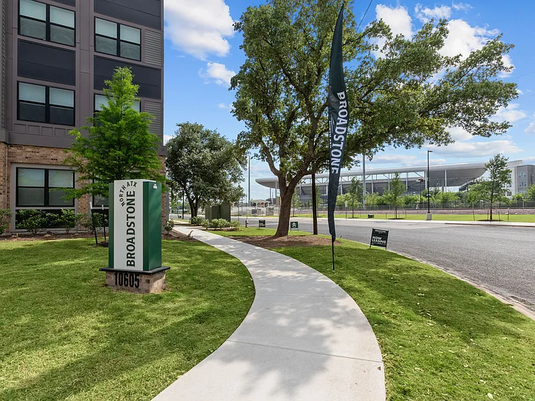 Broadstone North ATX — Photo 11