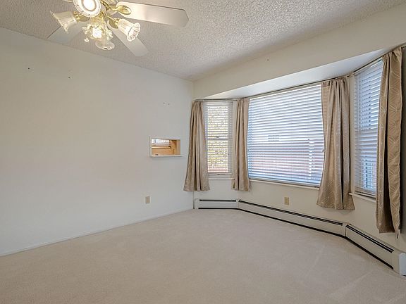 4th image of 2990 1/2 Brookwood Dr