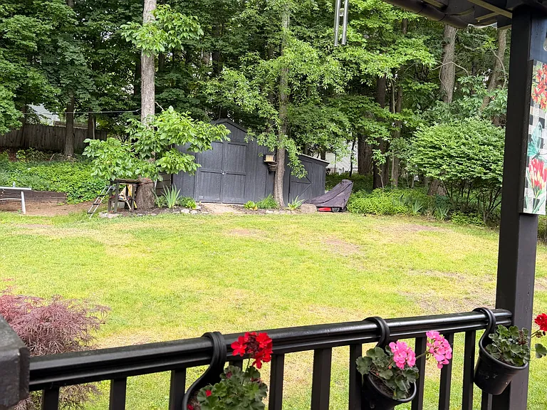 580 Adaway Ave SE — Photo 18