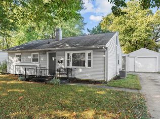 607 N Edwin St, Champaign, IL 61821