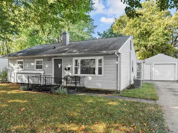 607 N Edwin St, Champaign, IL 61821
