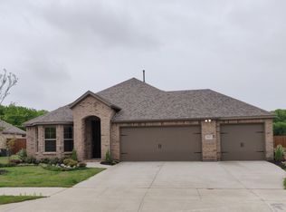 1613 Angus Dr, Lake Dallas, TX 75065