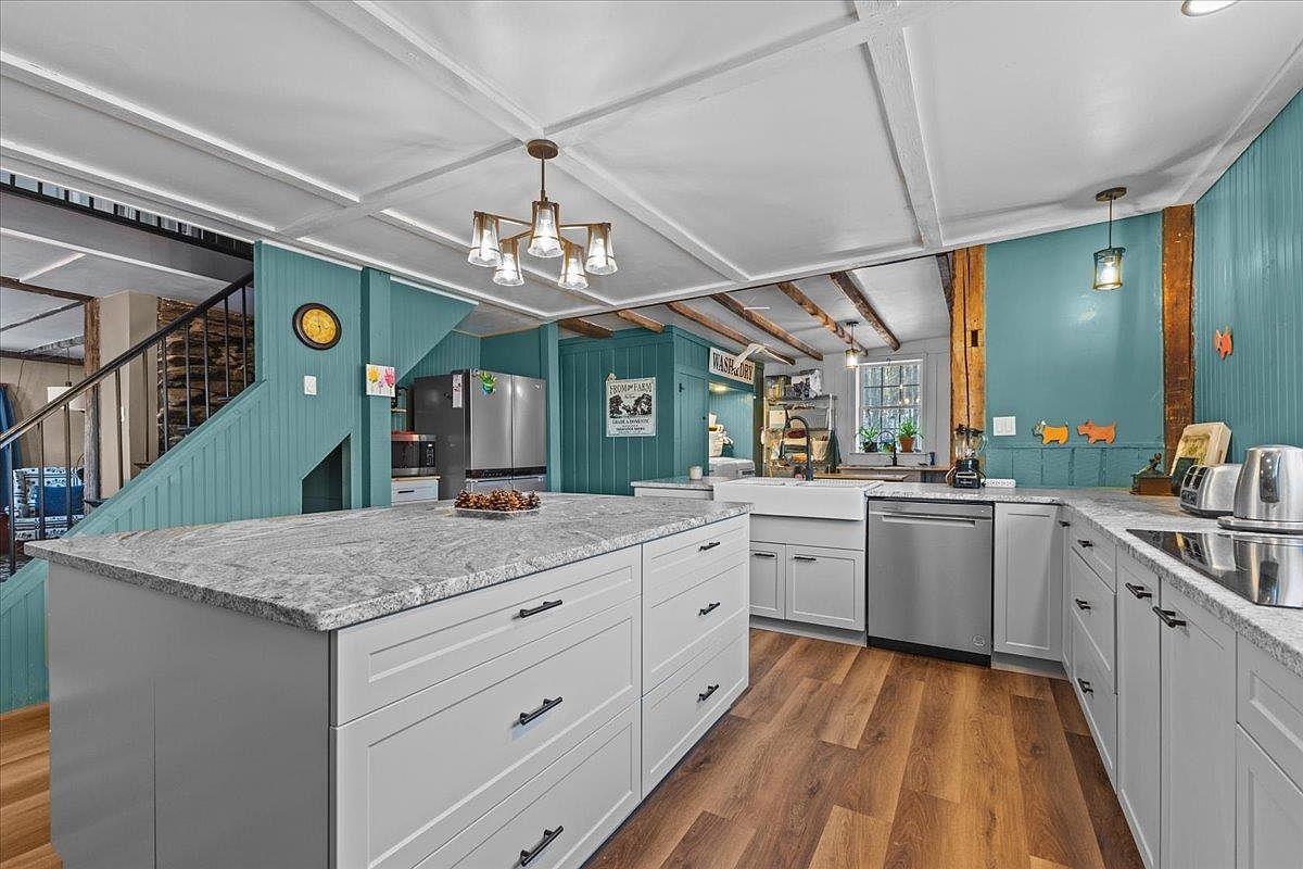 1067 Stone Road, Brookfield, VT 05036 Zillow