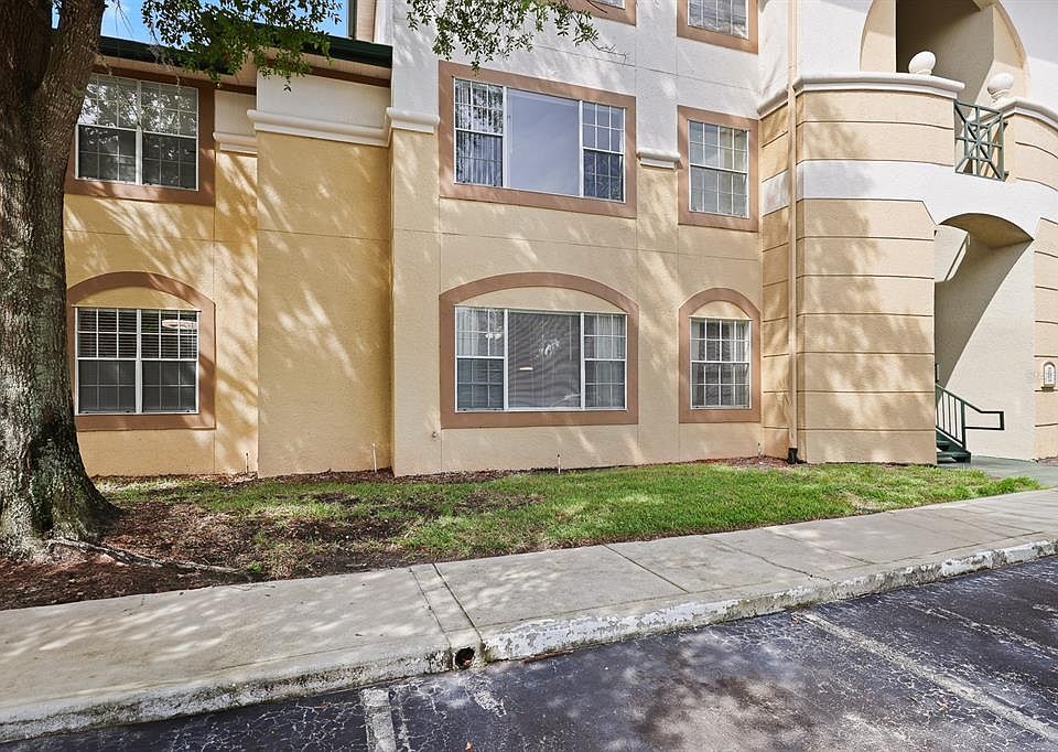 1st image of 17108 CARRINGTON PARK DRIVE #701