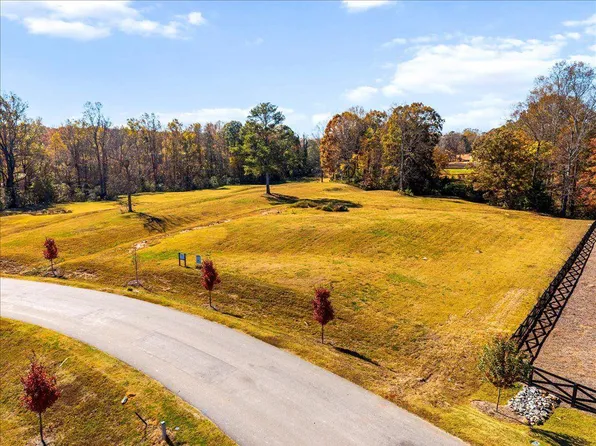 1053 Homestead Dr #27, Alpharetta, GA 30004
