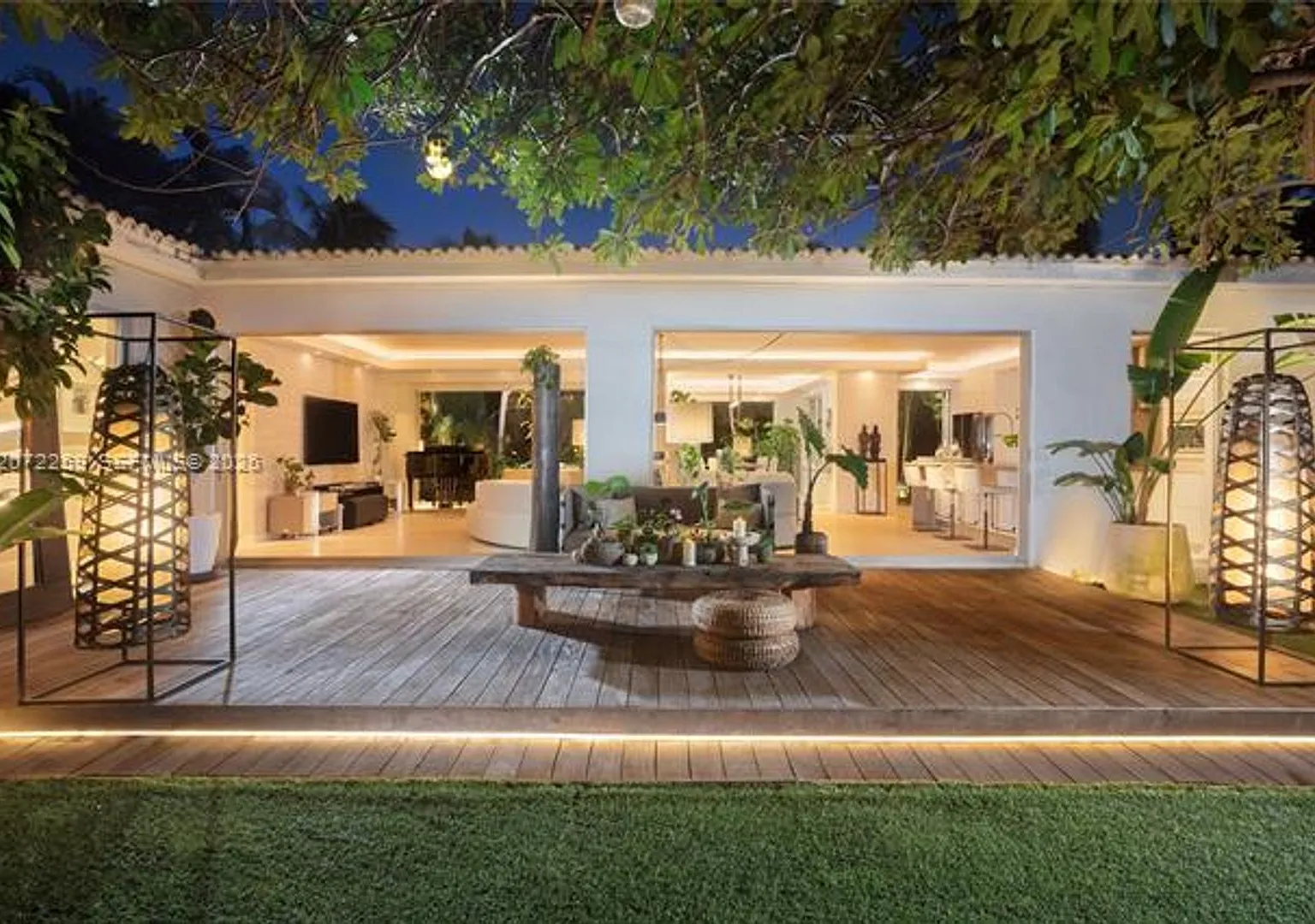 2840 Flamingo Dr # 2840, Miami Beach, FL 33140 — Photo 1