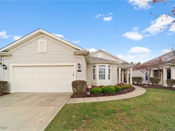 20347 Lucerne Ln, Strongsville, OH 44149