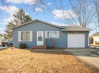 708 California St NW, Hutchinson, MN 55350