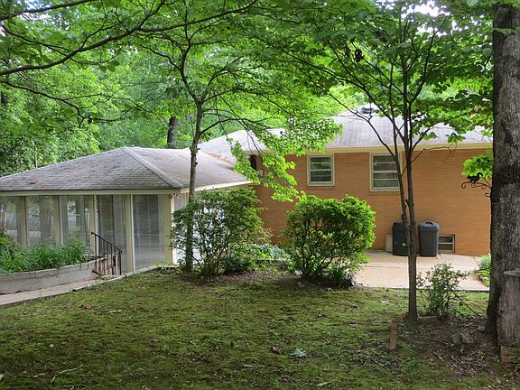 2nd image of 127 Layton Ave