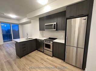 312 Erb St W #614, Waterloo, ON N2L 1W3