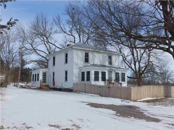 5307 County Route 10, Heuvelton, NY 13654