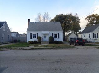 93 Mayfair Rd, Warwick, RI 02888