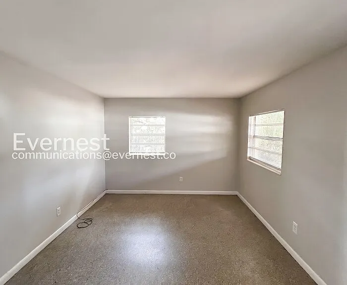 4207 E Sandalwood Cir S — Photo 10