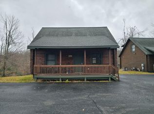 2455 Beaver Creek Dr, Gaylord, MI
