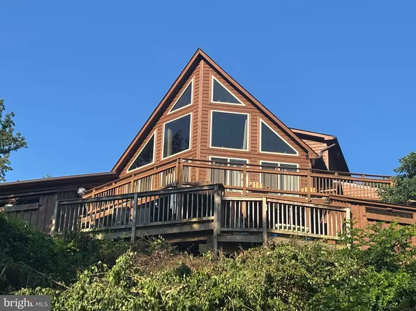 2037 Buck Mountain Rd, Bentonville, VA 22610