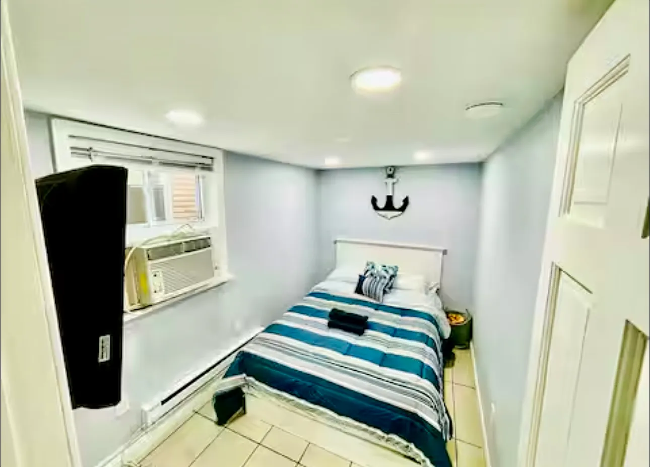 2 bed, 800 sqft, $2,000 — Photo 1