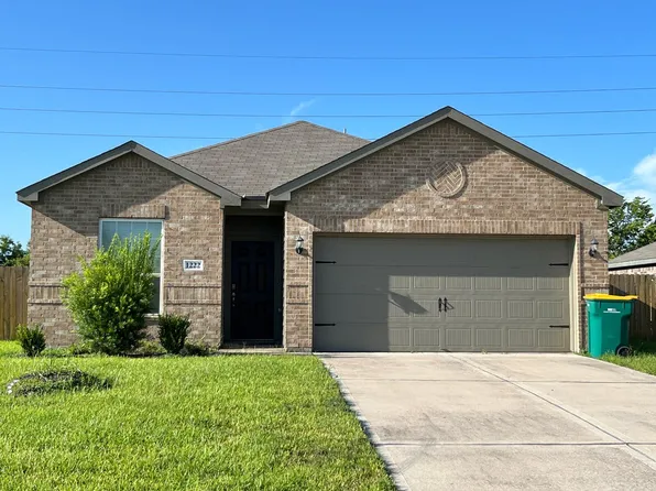 1222 Paradise Found Dr, Iowa Colony, TX 77583