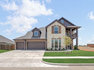 220 Claywood Dr, Glenn Heights, TX 75154