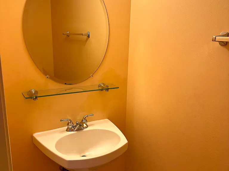 342 Pine Lake Cir — Photo 8
