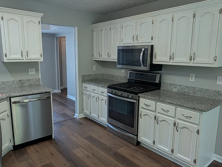 116 Paxton Ct — Photo 7