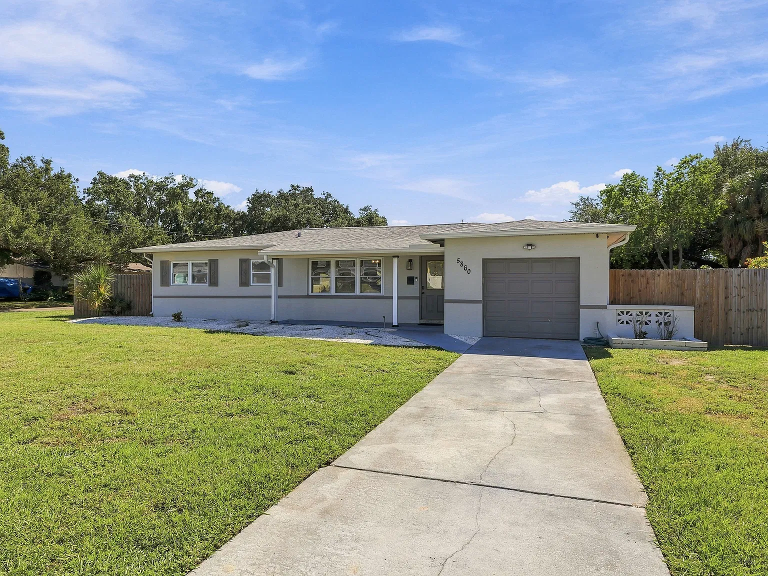 3 bed, 1463 sqft, $2,895 — Photo 2