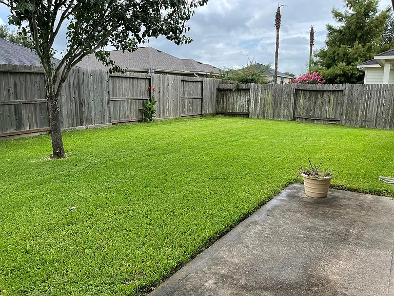 25011 Emporia Point Ct — Photo 4