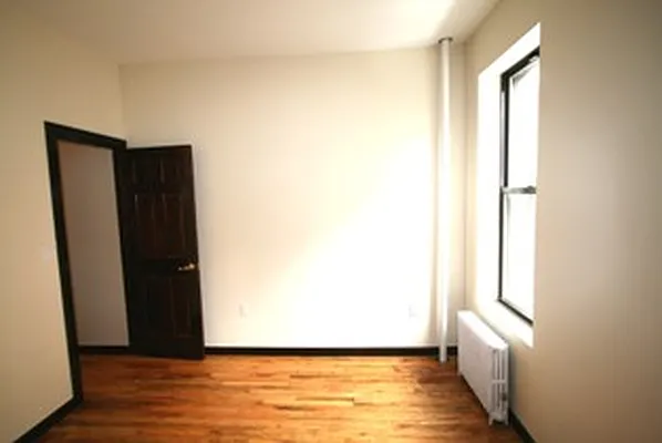 Rented by TZM Realty | media 10