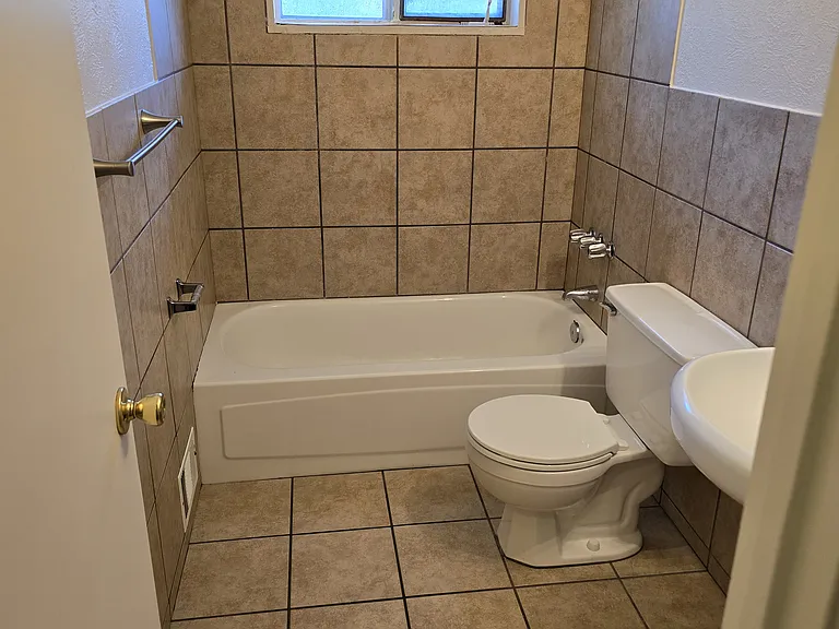 5840 Tichy Blvd — Photo 11
