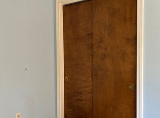 272 Wolf Rock Rd #B, Exeter, RI 02822