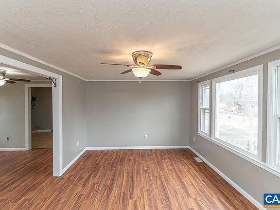 5th image of 112 Pines Ln