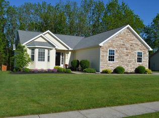 1919 Patrick Dr W, Newark, OH 43055