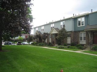 229 N Maple Rd, Saline, MI 48176