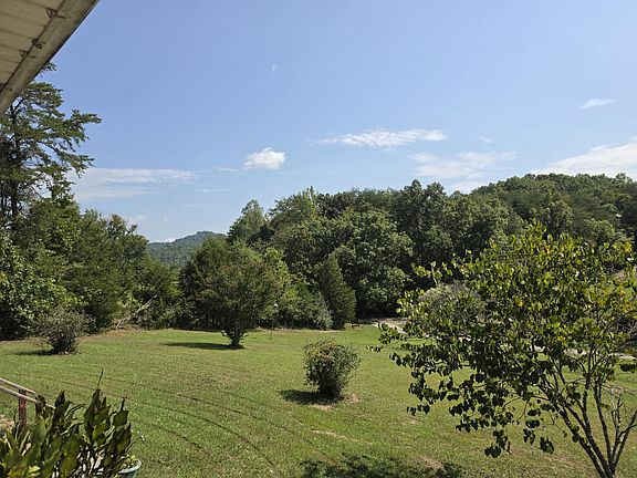 5th image of 231 Cox Rd