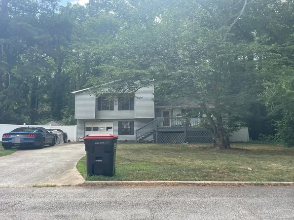 3162 Carmel Dr, Douglasville, GA 30135
