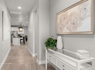 9020 Cambrils Dr NW, Albuquerque, NM 87114