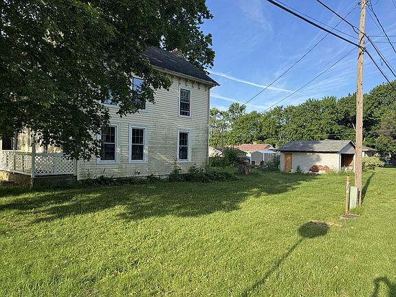 5th image of 202 S State St