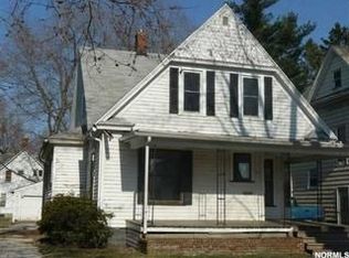 244 Center St, Conneaut, OH 44030