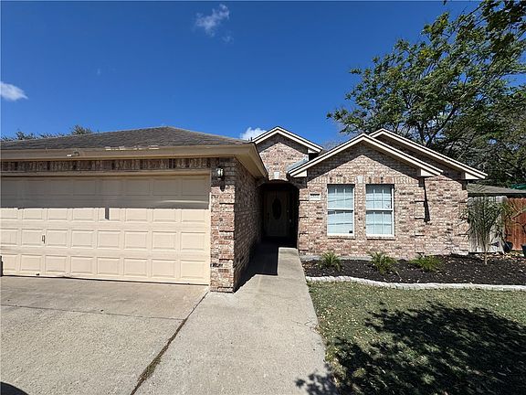 2nd image of 2534 Bevecrest Dr