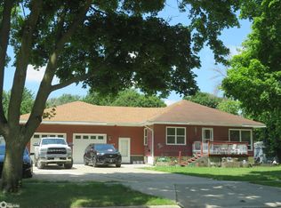 109 NW 8th St, Pocahontas, IA 50574