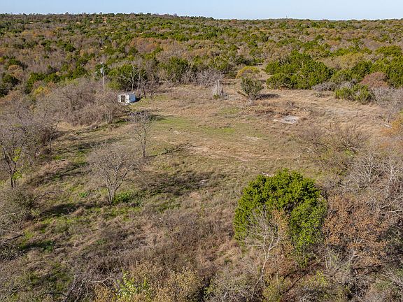 3rd image of 144 County Rd