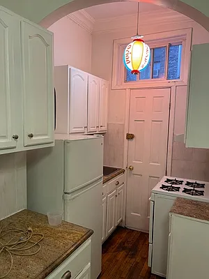 Rented by K & O Realty Associates Inc. | media 24