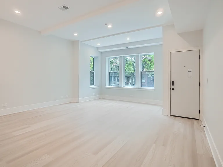 1830 W Cuyler Ave #2 — Photo 10