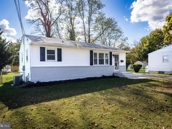 8 Redding Cir, Middletown, DE 19709