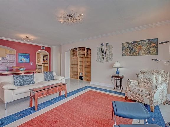 4th image of 808 3rd Ave W Suite 607