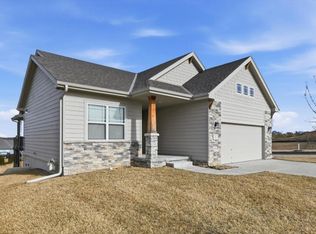 4 Alder Cir, Council Bluffs, IA 51503