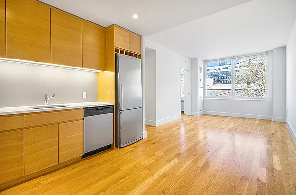 Rented by Mirador Real Estate | media 16