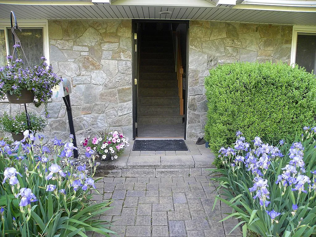 13 Russet Rd photo 1