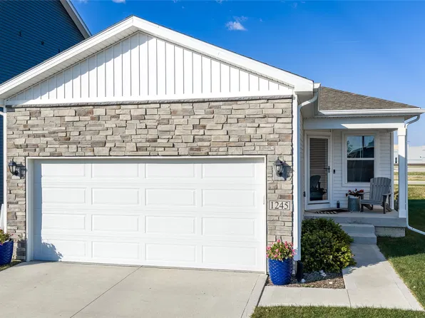 1245 NW Williamsburg Ln, Waukee, IA 50263