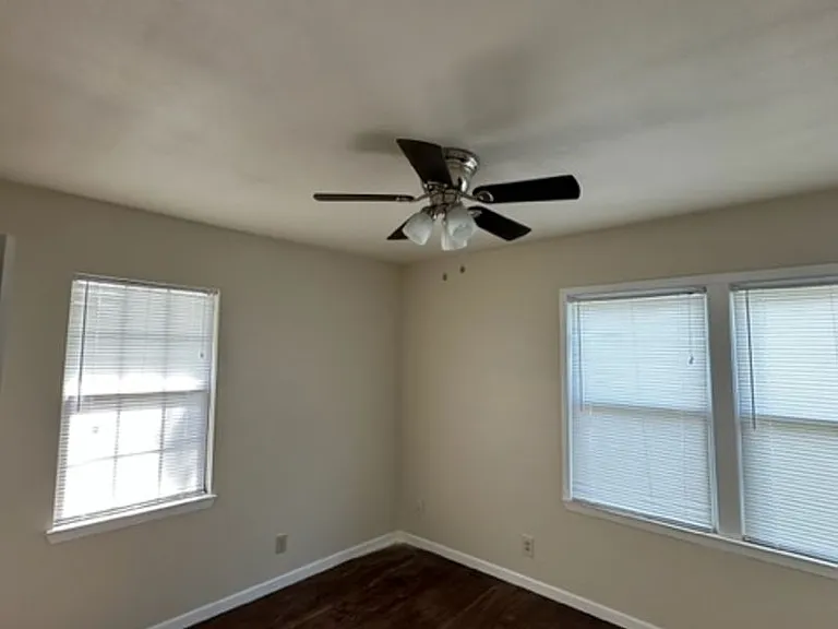 1134 S San Jose Dr — Photo 12
