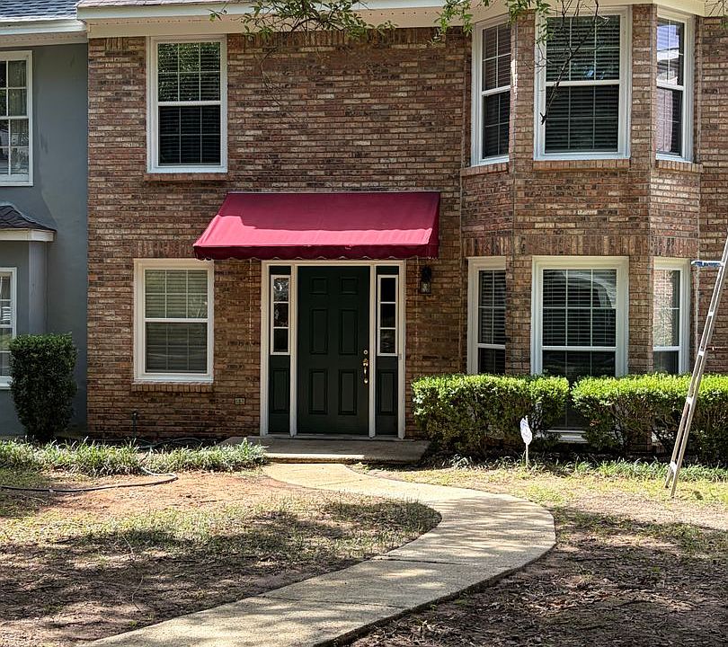 1st image of 6017 Sussex Dr
